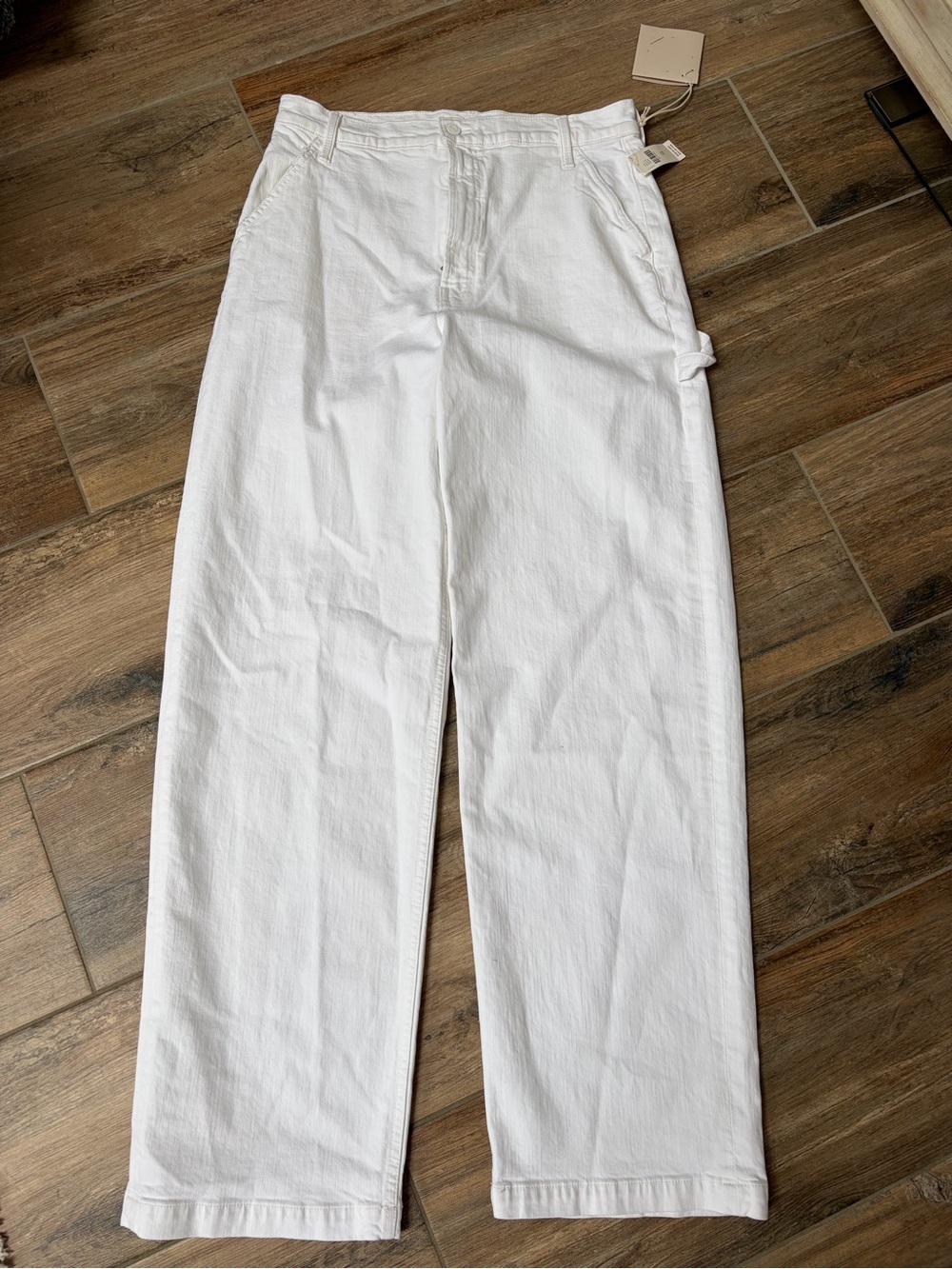MOTHER The Stud Finder Sneak Jeans